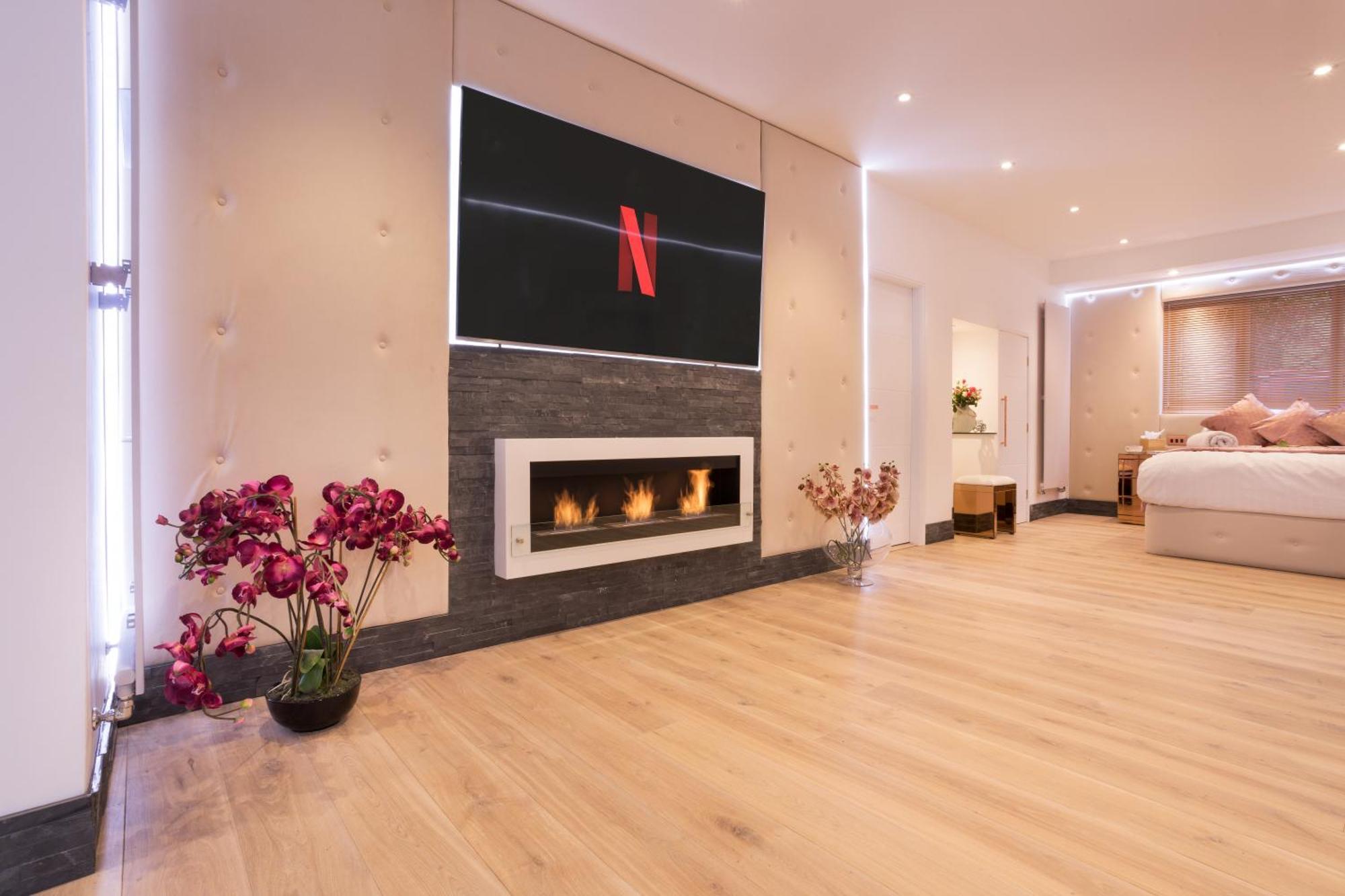 Aphrodites Group - Luxury Hot Tub Suites In Central Lake District! Bowness-on-Windermere Extérieur photo