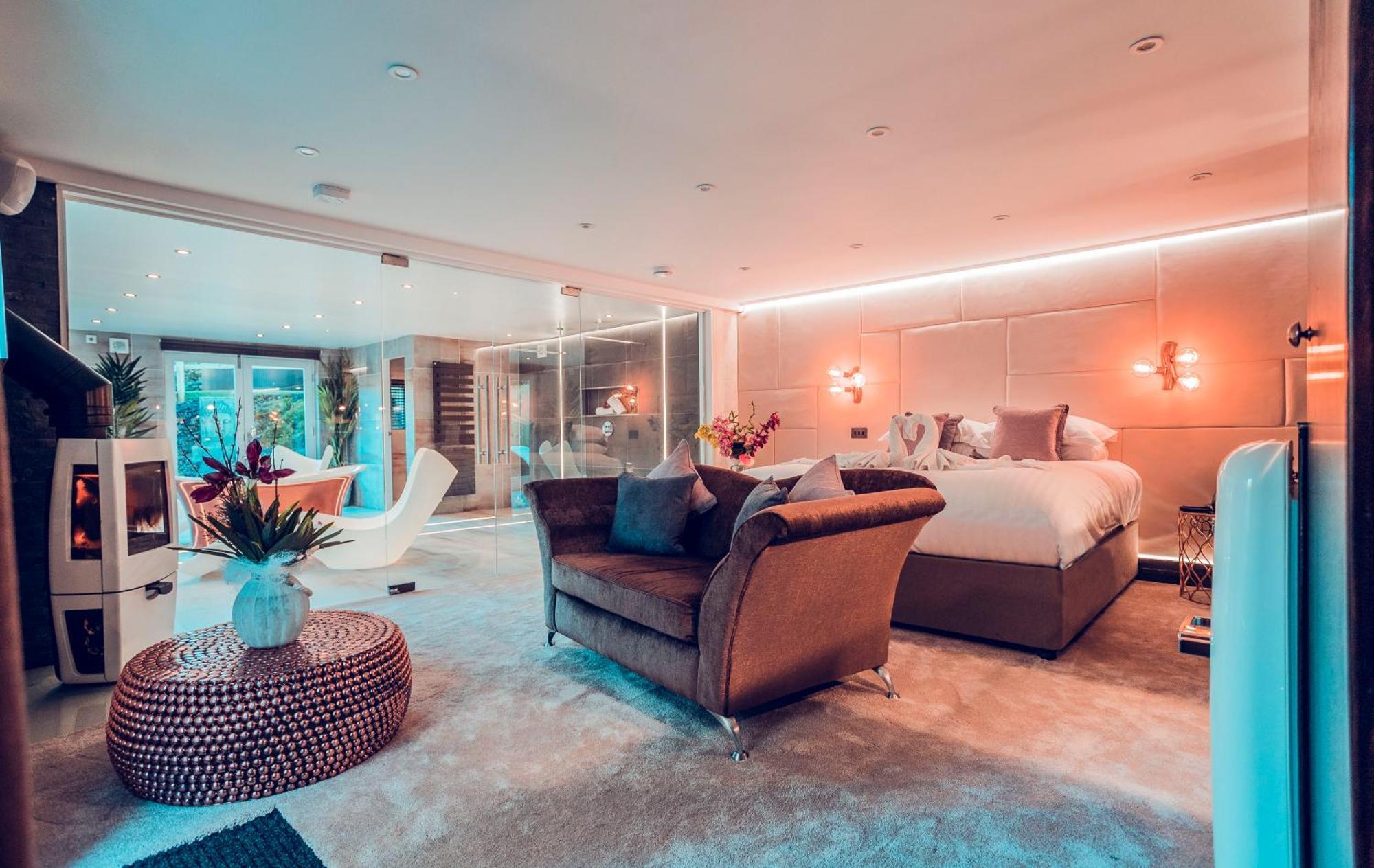 Aphrodites Group - Luxury Hot Tub Suites In Central Lake District! Bowness-on-Windermere Extérieur photo