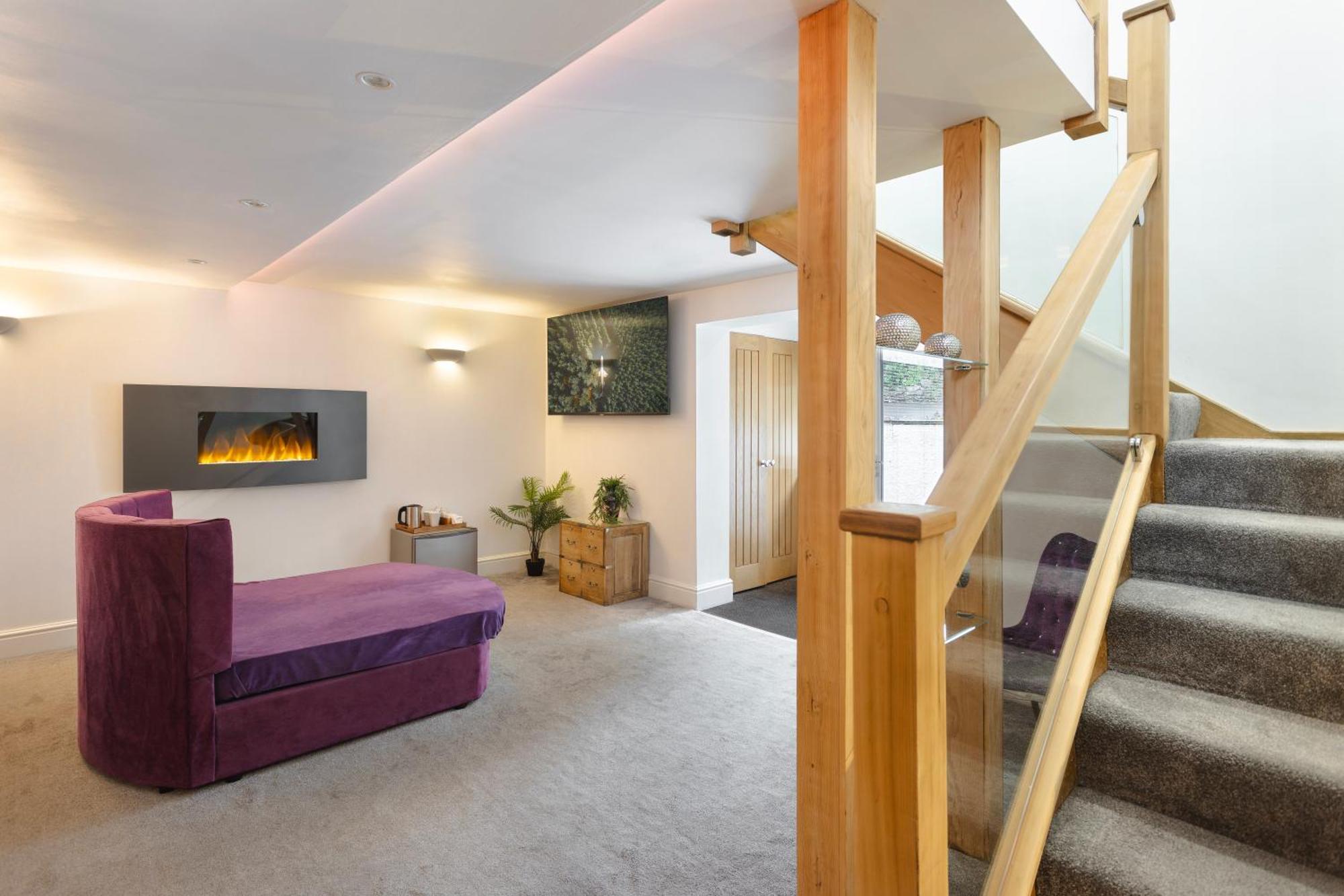 Aphrodites Group - Luxury Hot Tub Suites In Central Lake District! Bowness-on-Windermere Extérieur photo