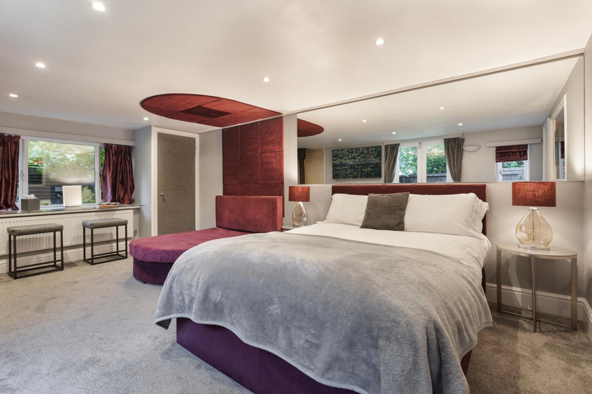 Aphrodites Group - Luxury Hot Tub Suites In Central Lake District! Bowness-on-Windermere Extérieur photo